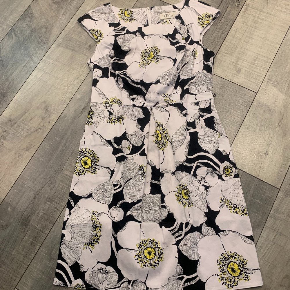 d.By ltd. size 8 floral dress